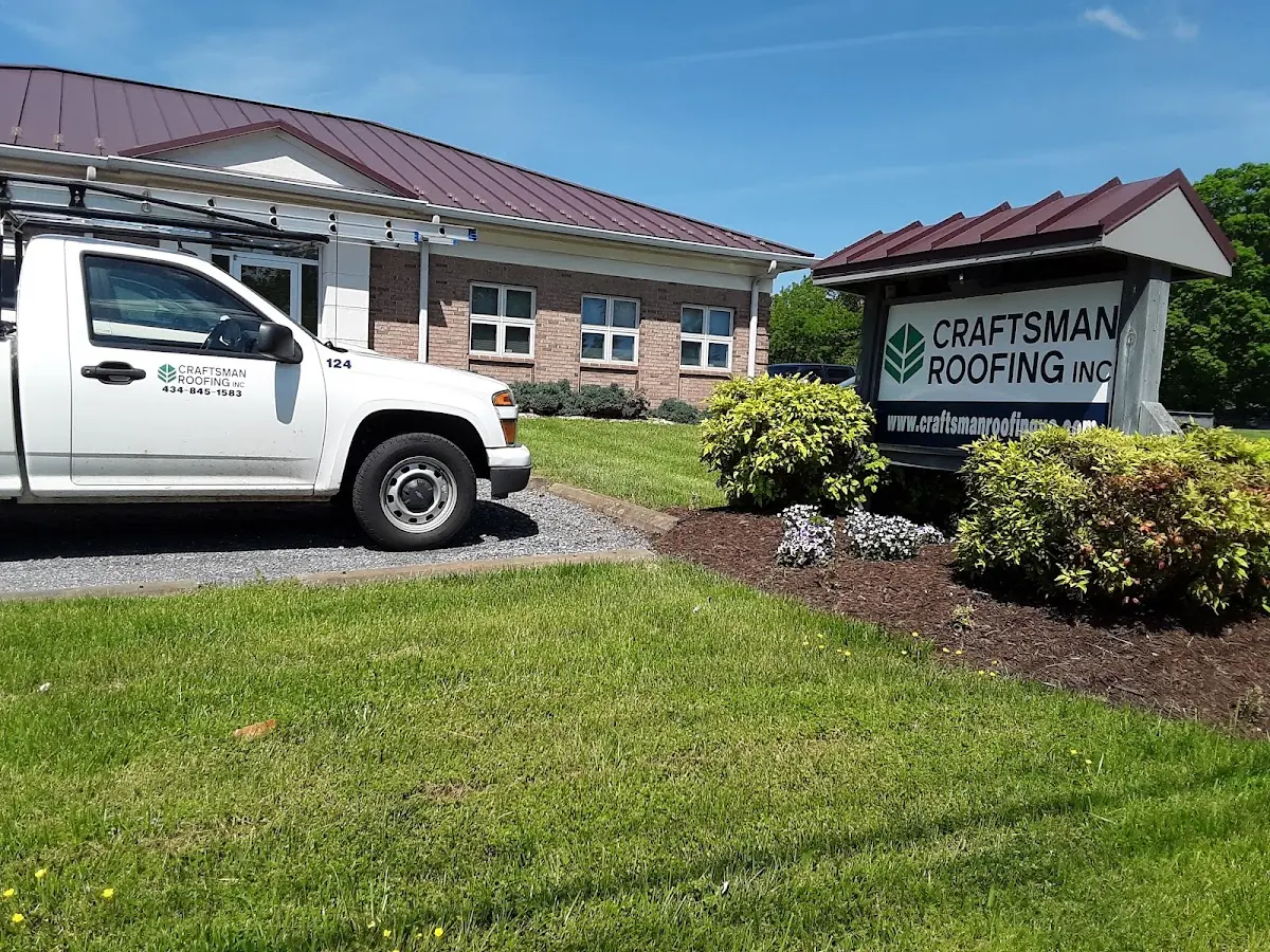 Quality Soffit & Fascia Repair by experienced craftsmen in Kendall